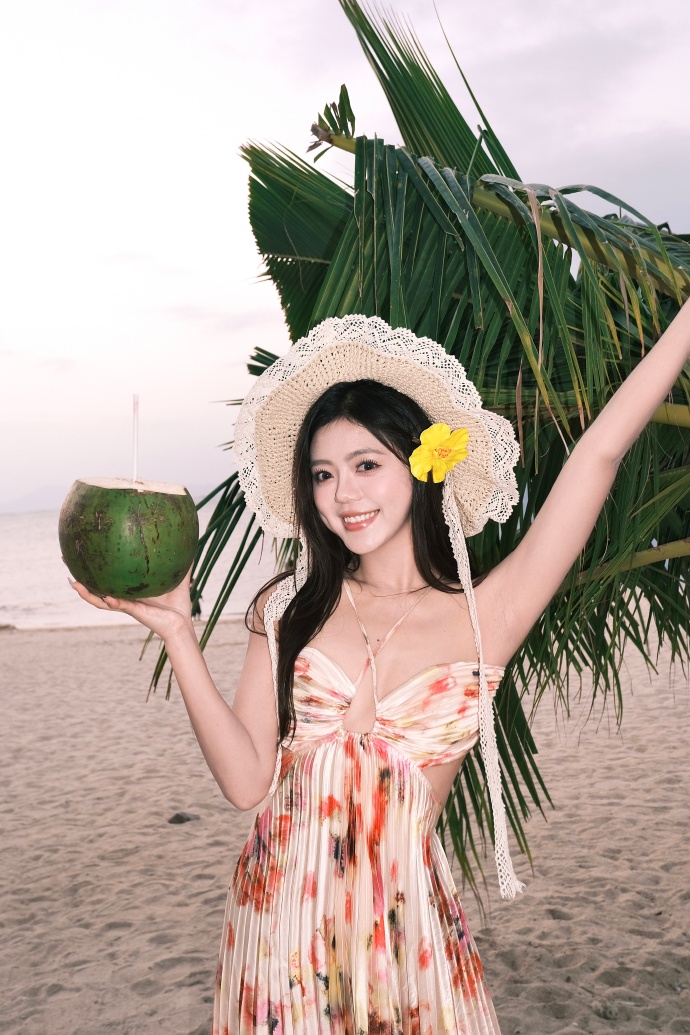 我的阿勒泰 封面
